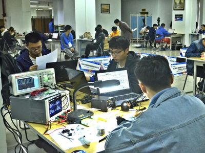 重慶市高職院校學生技能競賽嵌入式技術應用開發(fā)賽項在我院成功舉辦